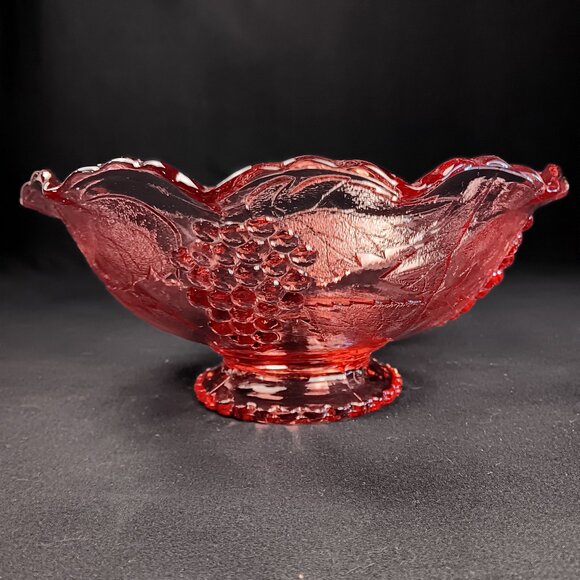 Vintage Pink Bowl Pedestal Depression Glass Serving Grapes Ruffled Crystal - Picture 1 of 9